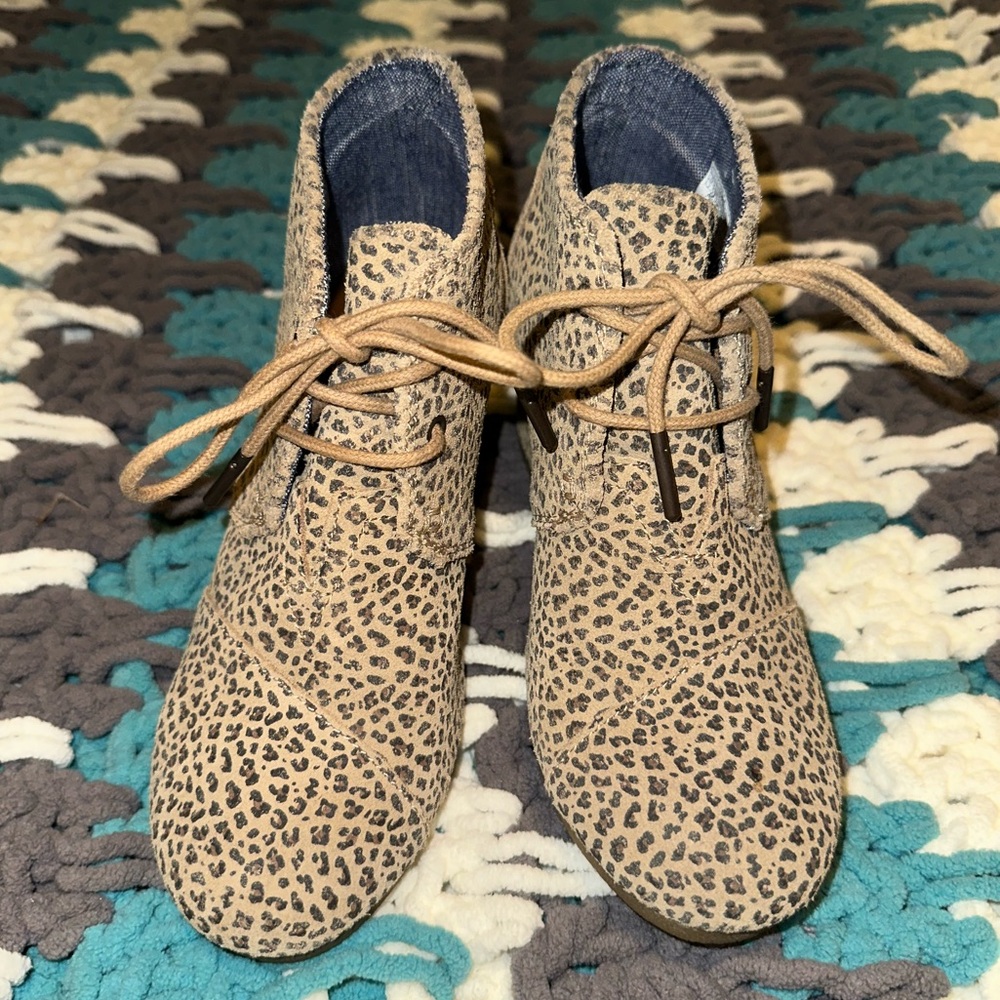 Toms Leopard Print Ankle Boots